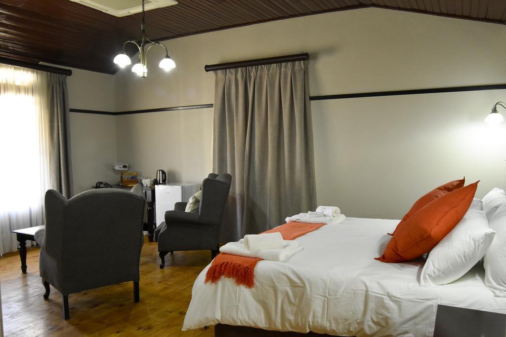 New Rush Guest House Kimberley Exterior foto