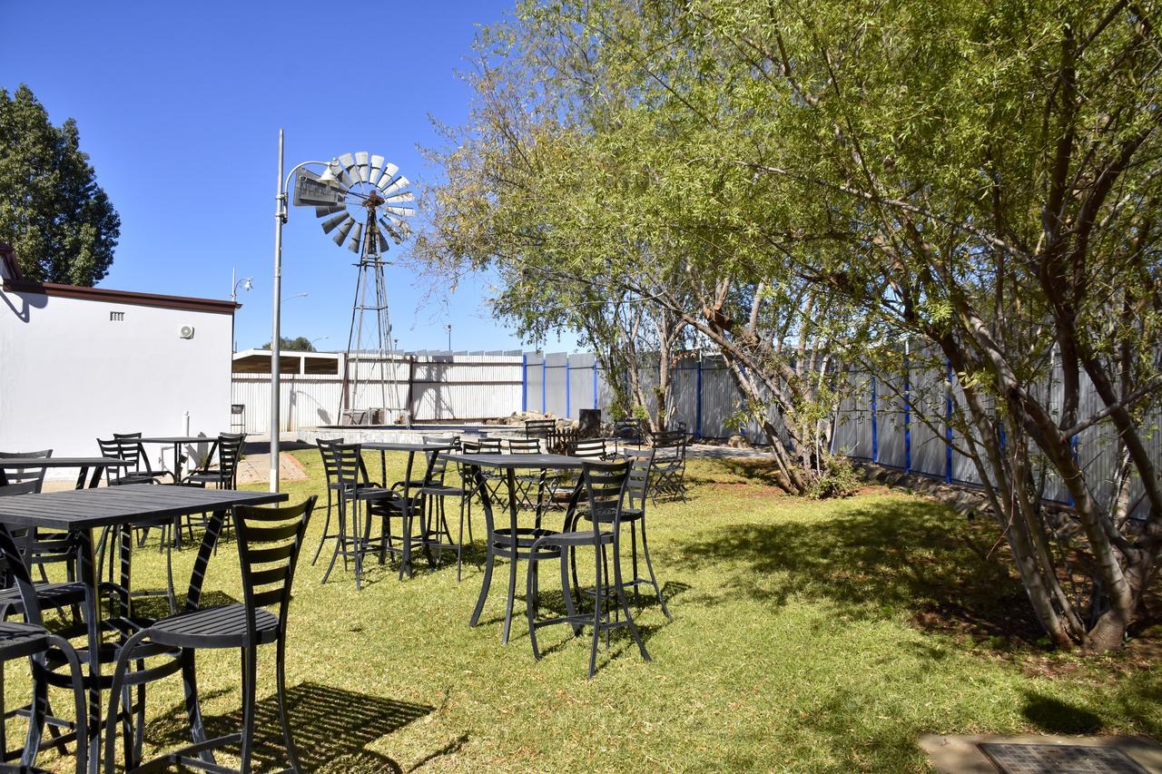 New Rush Guest House Kimberley Exterior foto